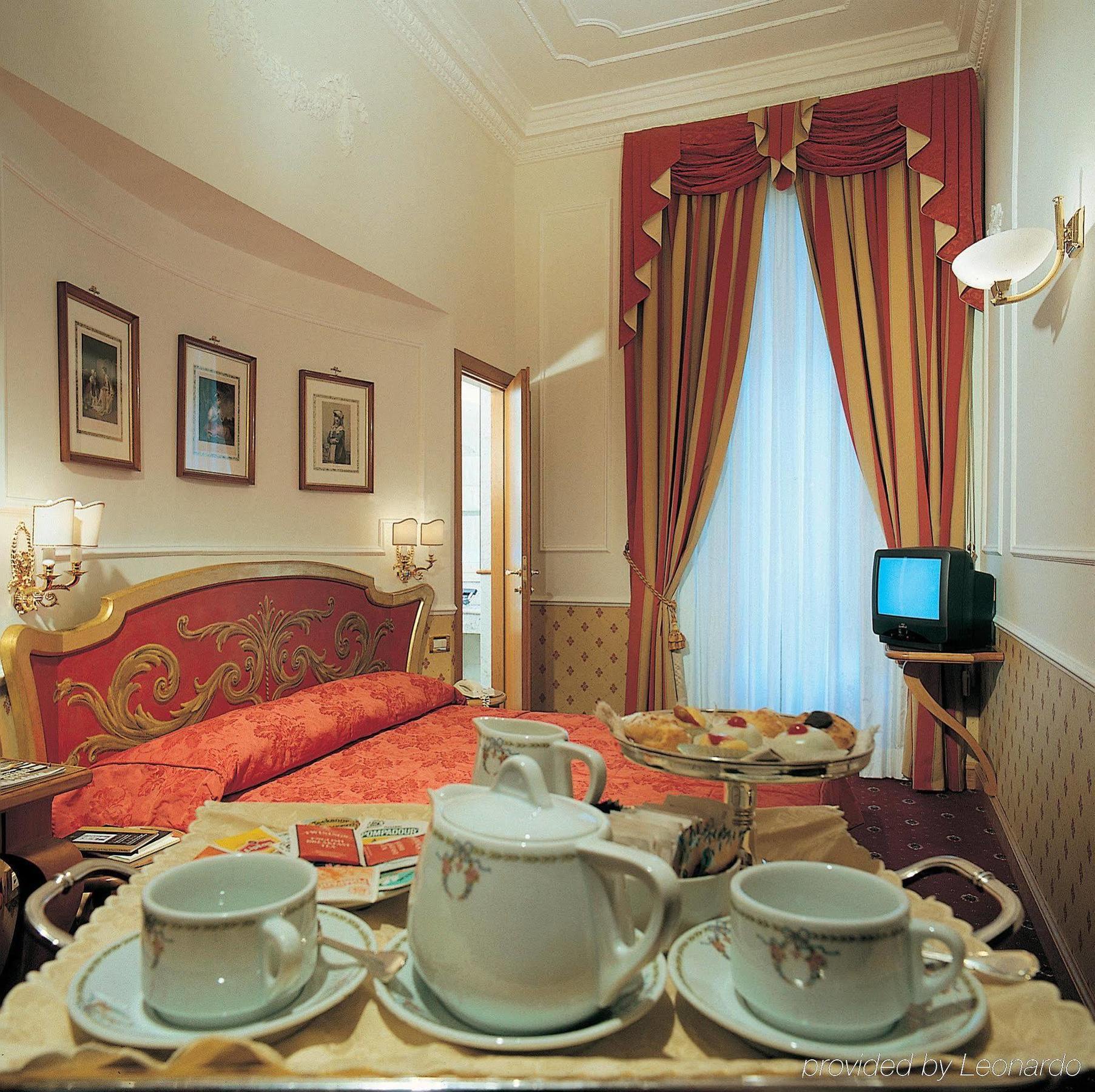 Hotel Giulio Cesare Rome Room photo